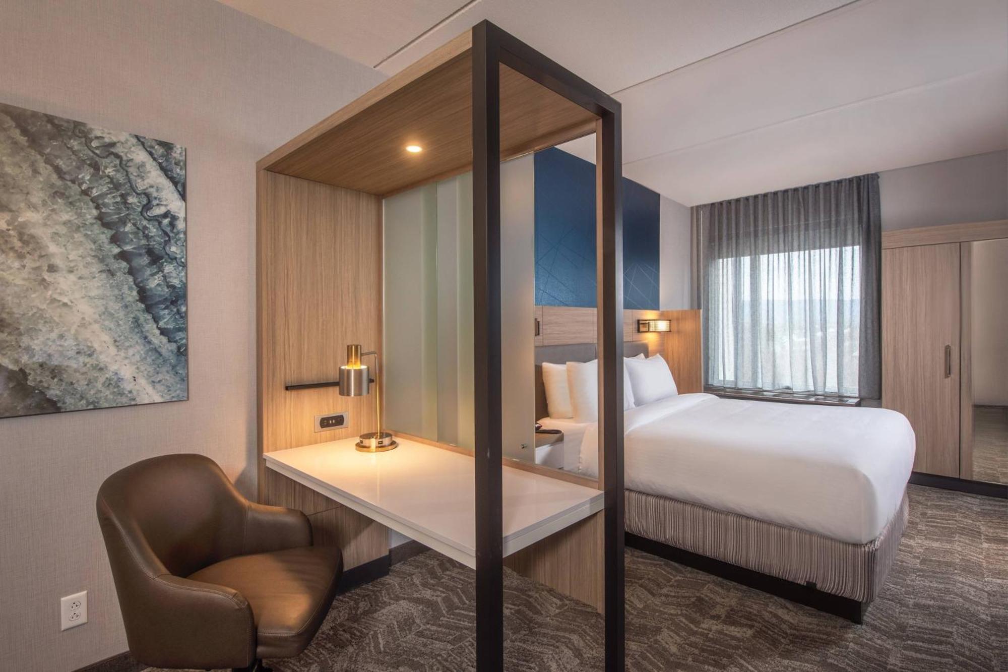 Springhill Suites By Marriott Frederick Extérieur photo